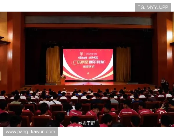 足球联赛在青训扶持中推进校企合作与职业教育对接，国家关于足球特色学校跟足球青训机构合作的文件